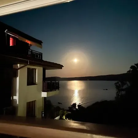 Complex Gallery Saint Thomas